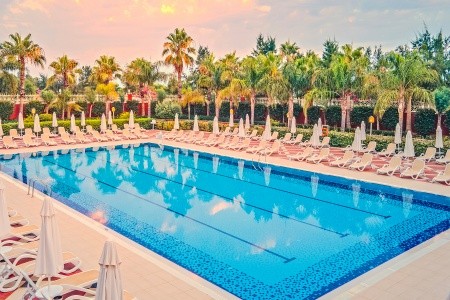 Royal Taj Mahal - 16