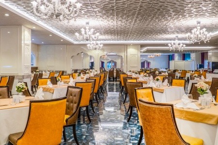 Royal Taj Mahal - 18