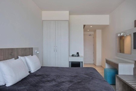 Atlantica Sancta Napa Hotel - 12