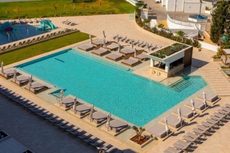 Chrysomare Beach & Resort - 18