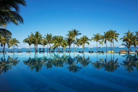 Maurícius Le Morne Dinarobin Beachcomber Golf Resort & Spa 9 dňový pobyt All Inclusive Letecky Letisko: Praha July 2026 (19/07/26-27/07/26)