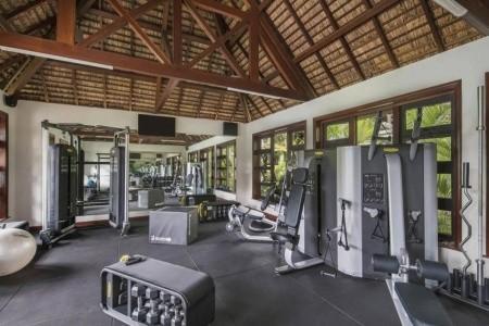 Maurícius Le Morne Dinarobin Beachcomber Golf Resort & Spa 9 dňový pobyt All Inclusive Letecky Letisko: Praha July 2026 (19/07/26-27/07/26)