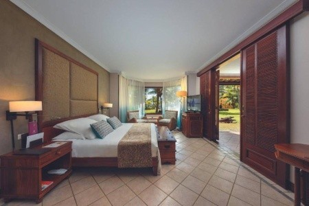 Maurícius Le Morne Dinarobin Beachcomber Golf Resort & Spa 9 dňový pobyt All Inclusive Letecky Letisko: Praha July 2026 (19/07/26-27/07/26)
