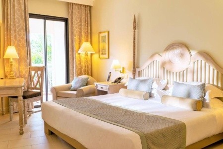 Maurícius Grand Baie Maritim Resort & Spa Mauritius 11 dňový pobyt Polpenzia Letecky Letisko: Praha October 2026 (28/10/26- 7/11/26)