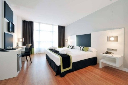 Španielsko Costa Del Sol Catalonia Malaga 16 dňový pobyt Raňajky Letecky Letisko: Praha April 2026 (13/04/26-28/04/26)