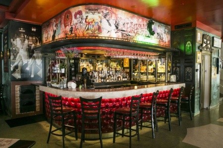 USA Florida Breakwater South Beach 7 dňový pobyt Raňajky Letecky Letisko: Praha June 2026 (30/06/26- 6/07/26)