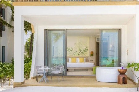 Centara Mirage Lagoon Maldives - 11