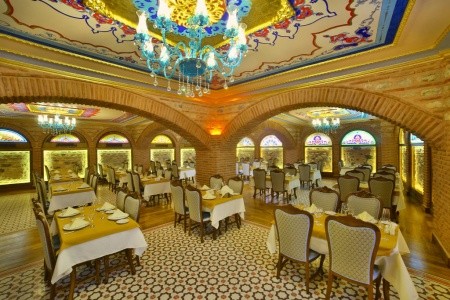 Seven Hills Palace - 17