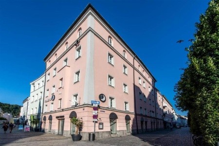 Premier Inn Passau Weisser Hase Hotel (ex. Centro Hotel Weisser Hase) - 2