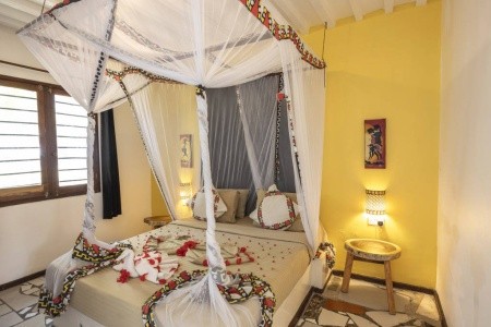 Zanzibar Uroa Paradise Beach Resort 12 dňový pobyt All Inclusive Letecky Letisko: Praha June 2026 (29/06/26-10/07/26)