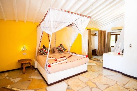 Zanzibar Uroa Paradise Beach Resort 12 dňový pobyt All Inclusive Letecky Letisko: Praha June 2026 (29/06/26-10/07/26)