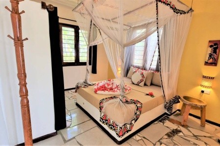 Zanzibar Uroa Paradise Beach Resort 12 dňový pobyt All Inclusive Letecky Letisko: Praha June 2026 (29/06/26-10/07/26)