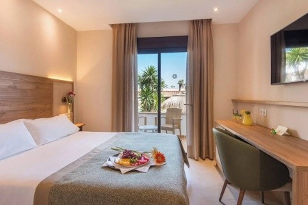 Španielsko Costa Del Sol Tarik 15 dňový pobyt Raňajky Letecky Letisko: Praha April 2026 (16/04/26-30/04/26)