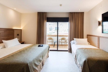 Španielsko Costa Del Sol Tarik 15 dňový pobyt Raňajky Letecky Letisko: Praha April 2026 (16/04/26-30/04/26)