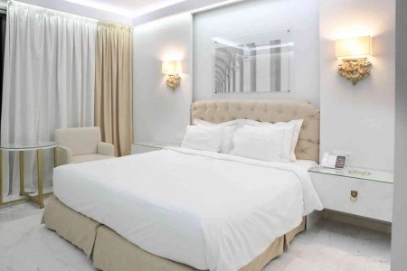 Royal Marmin Bay Boutique & Art - 82