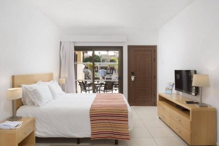 Royal Sunset Beach Club - 7