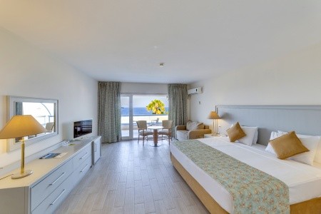 The Grand Blue Sky International - 36