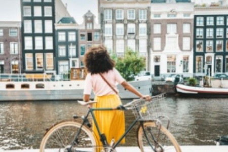 Květnové prodloužené víkendy: 8 evropských destinací, kam vyrazit za přírodou, uměním i skvělým jídlem