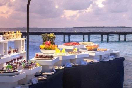 Maldivy  Adaaran Select Meedhupparu 8 dňový pobyt All Inclusive Letecky Letisko: Praha September 2026 (22/09/26-29/09/26)