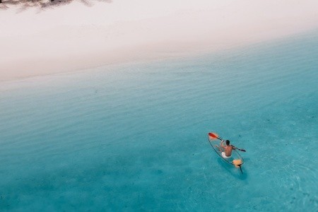 Maldivy  Adaaran Select Meedhupparu 8 dňový pobyt All Inclusive Letecky Letisko: Praha September 2026 (22/09/26-29/09/26)