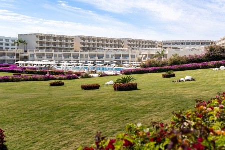 Sirena Beach Resort & Spa - 87