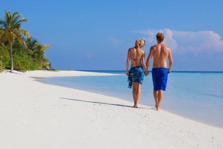 Maldivy Lhaviyani Atol Komandoo Resort 10 dňový pobyt All Inclusive Letecky Letisko: Praha August 2026 (28/08/26- 6/09/26)