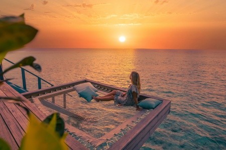 Maldivy Lhaviyani Atol Komandoo Resort 10 dňový pobyt All Inclusive Letecky Letisko: Praha August 2026 (28/08/26- 6/09/26)