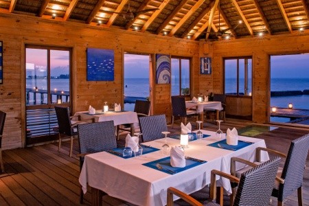 Maldivy Lhaviyani Atol Komandoo Resort 10 dňový pobyt All Inclusive Letecky Letisko: Praha August 2026 (28/08/26- 6/09/26)