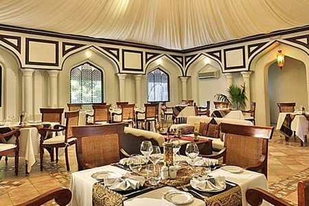 Maldivy Severný Atol Male Niva Kurumba Maldives 7 dňový pobyt Plná penzia Letecky Letisko: Praha June 2026 (26/06/26- 2/07/26)