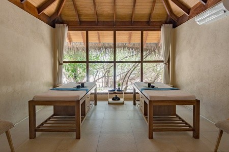 Maldivy Severný Atol Male Malahini Kuda Bandos 9 dňový pobyt All Inclusive Letecky Letisko: Praha June 2026 (25/06/26- 3/07/26)