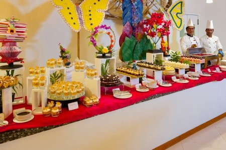 Maldivy Atol Ari Safari Island 7 dňový pobyt Polpenzia Letecky Letisko: Praha July 2026 ( 8/07/26-14/07/26)