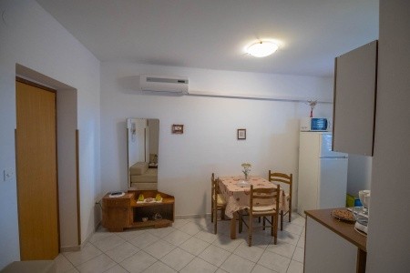 Chorvátsko Lošinj Apartmány 3298-4445 8 dňový pobyt Bez stravy Vlastná September 2026 (23/09/26-30/09/26)