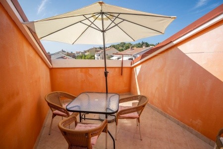 Chorvátsko Lošinj Apartmány 3298-4445 8 dňový pobyt Bez stravy Vlastná September 2026 (23/09/26-30/09/26)