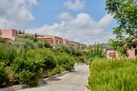 Village Heights Golf Resort - 41