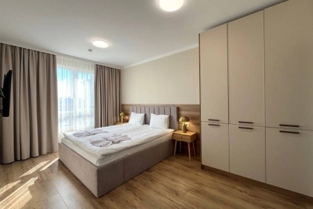 Bellicity Apart Complex - 24