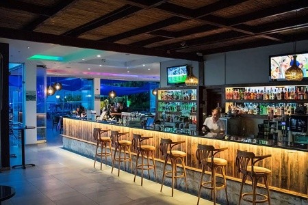 Theo Sunset Bay Holiday Village - 15