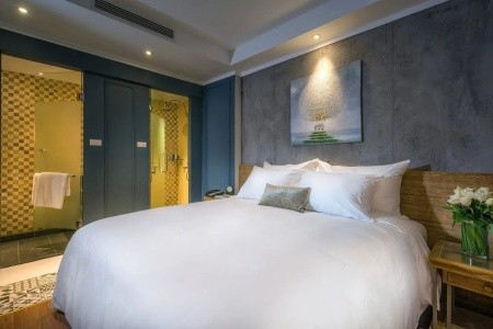 Bespoke Trendy Hotel Hanoi - 10