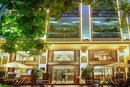 Conifer Boutique - 2