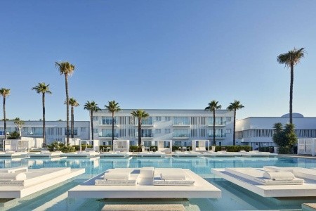 So White Club Resort - 16