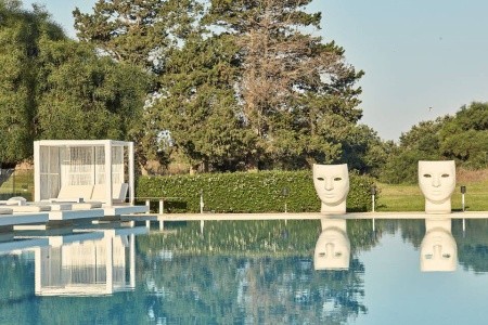 So White Club Resort - 19