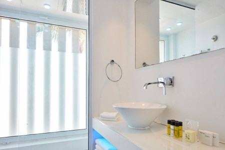 So White Club Resort - 24