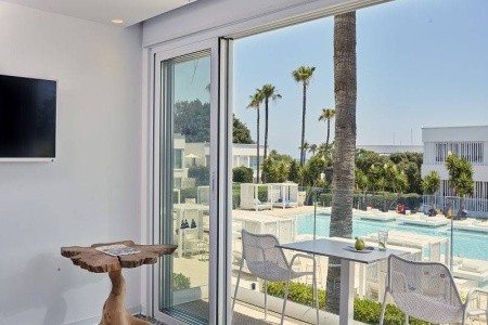 So White Club Resort - 32