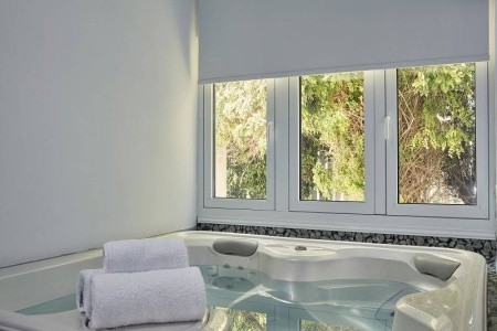 So White Club Resort - 33