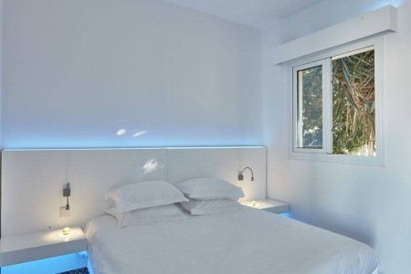 So White Club Resort - 37