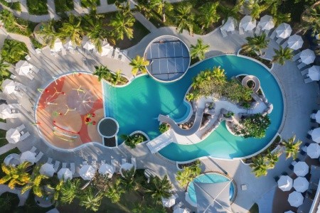 Thajsko Phuket Centara Karon Resort 7 dňový pobyt Polpenzia Letecky Letisko: Praha February 2027 (14/02/27-20/02/27)