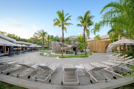 Thajsko Phuket Centara Karon Resort 7 dňový pobyt Polpenzia Letecky Letisko: Praha February 2027 (14/02/27-20/02/27)