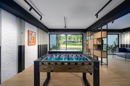 Thajsko Phuket Centara Karon Resort 7 dňový pobyt Polpenzia Letecky Letisko: Praha February 2027 (14/02/27-20/02/27)