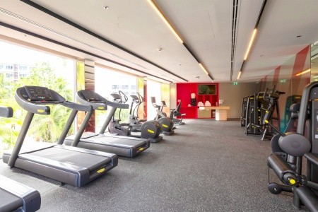 Thajsko Phuket Centara Karon Resort 7 dňový pobyt Polpenzia Letecky Letisko: Praha February 2027 (14/02/27-20/02/27)