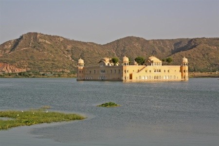 ZLATÝ TROJÚHELNÍK - 6