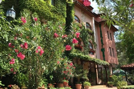 Oleander House And Tennis Club - 4